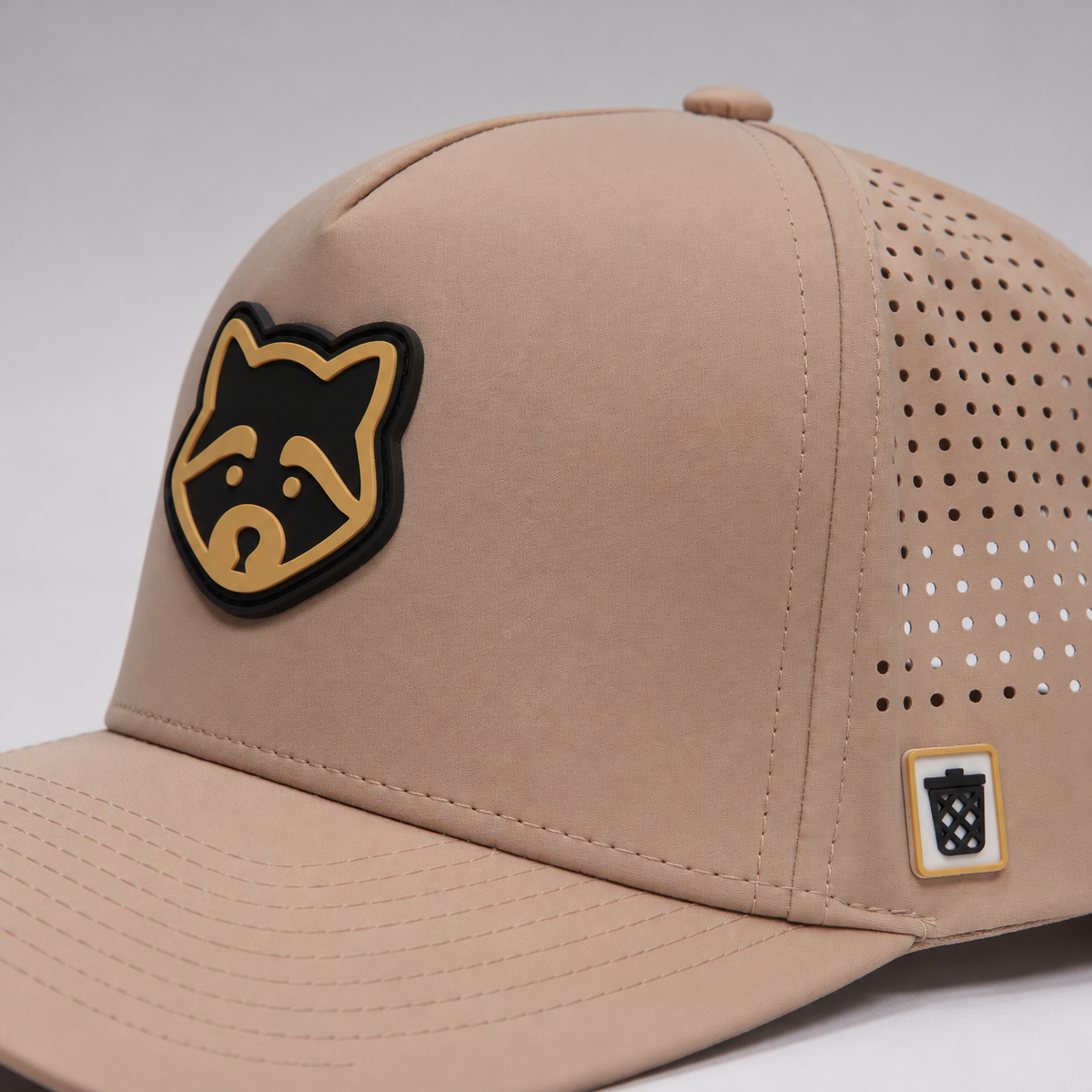 Tan Raccoon hat, detail